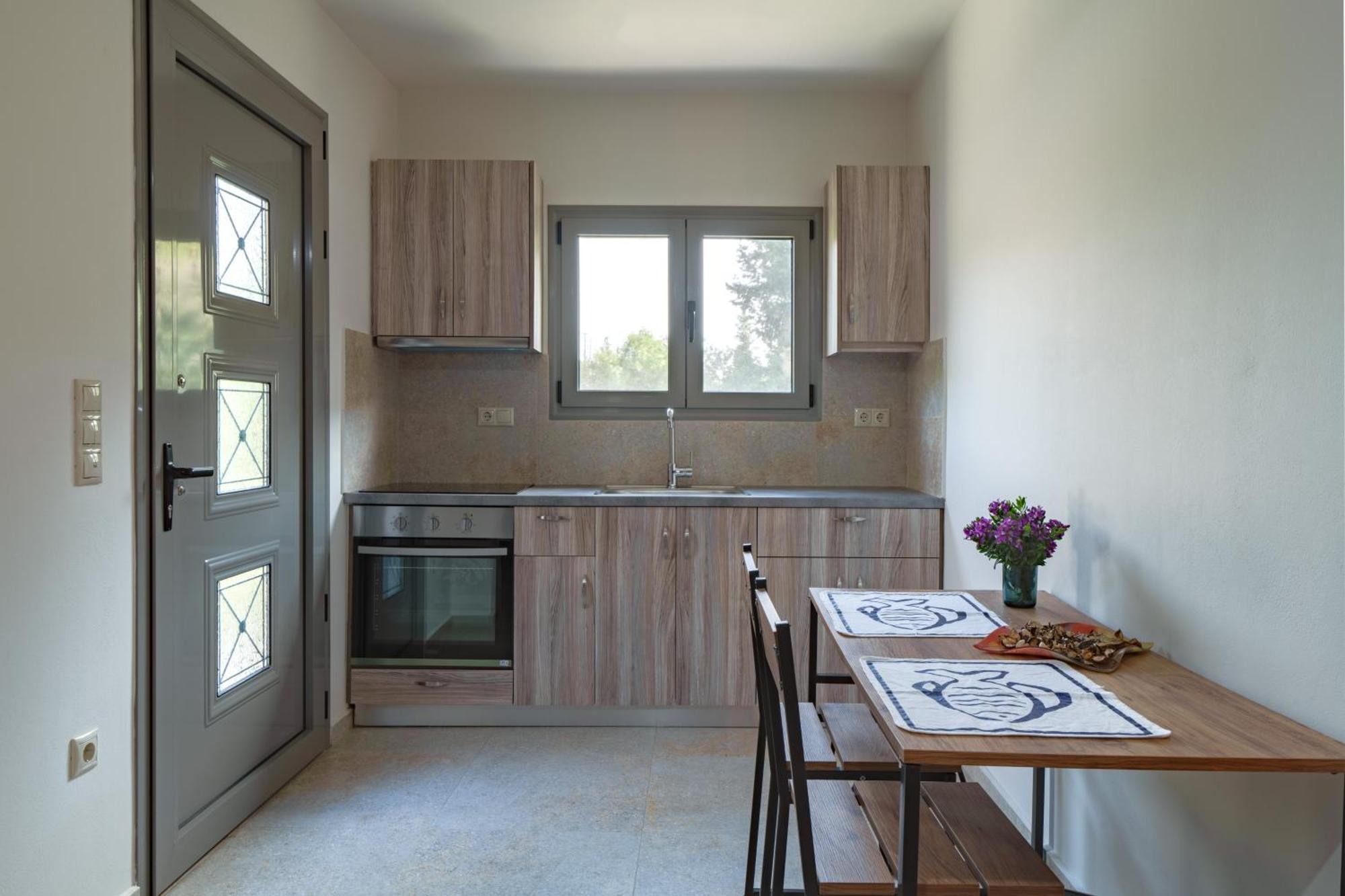 Appartement Pour Deux Personnes Patitiri  Exterior photo
